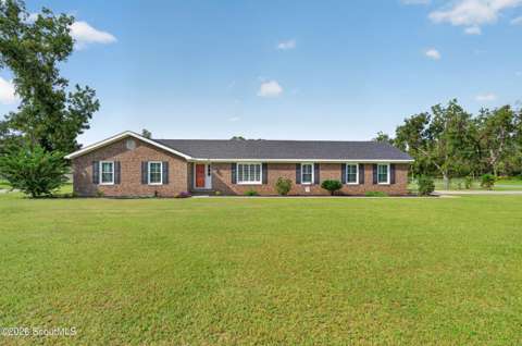 907 E Waring Street, home for sale in Waycross 31501