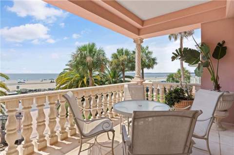 907 Beachview Drive, St. Simons Island GA - photo 7 of 40