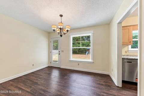 703 E Bay Avenue, Kingsland GA - photo 17 of 32