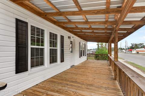 401 Ware Street, Blackshear GA - photo 6 of 27