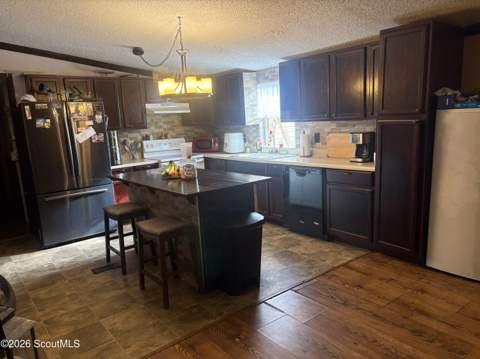 5641 Fleetwood Lane, Blackshear GA - photo 6 of 43