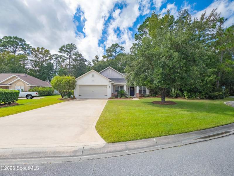 3 bedroom Single Family Residence at 106 Country Walk Circle, Country Walk, Brunswick — photo 2
