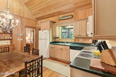 1306 Walker Road, Sapelo Island GA - photo 9 of 54