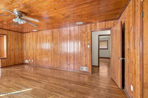 2601 Lee Street, Brunswick GA - photo 10 of 33