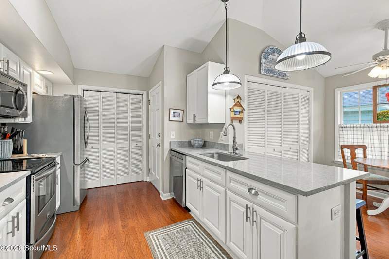 2 bedroom Single Family Residence at 38 Bay Tree Court, Bay Tree Cottages, St. Simons Island — photo 5