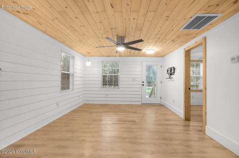 1228 Sapelo Gardens NE, home for sale in Townsend 31331