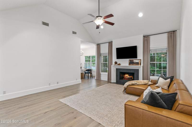 4 bedroom Single Family Residence at 435 Belmont Circle, Carriage Gate Plantation, Brunswick — photo 5