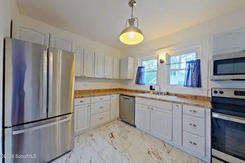 1002 Coral Road, Waycross GA - photo 15 of 32