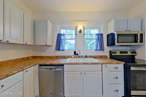 1002 Coral Road, Waycross GA - photo 17 of 32
