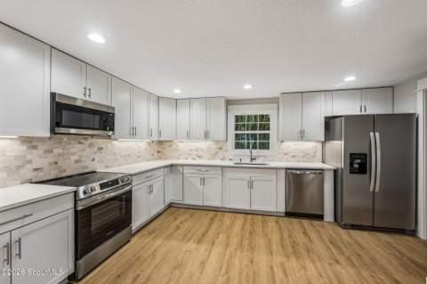 110 E Central Avenue, Kingsland GA - photo 24 of 60