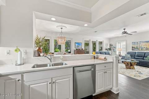142 Limeburn Trail, St. Simons Island GA - photo 8 of 23