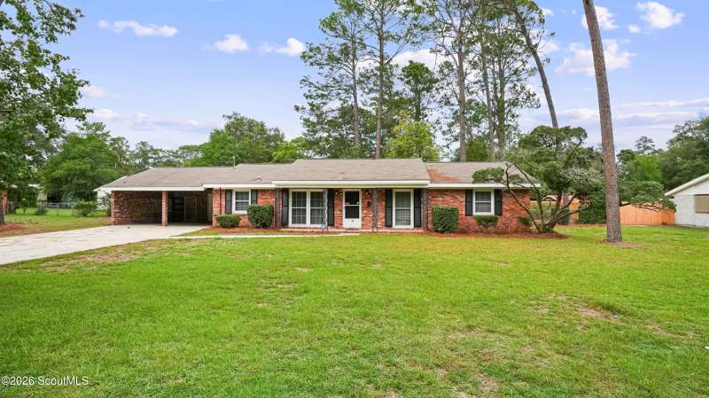 3 bedroom Single Family Residence at 67 Sylvan Drive, Jesup, Jesup — photo 2