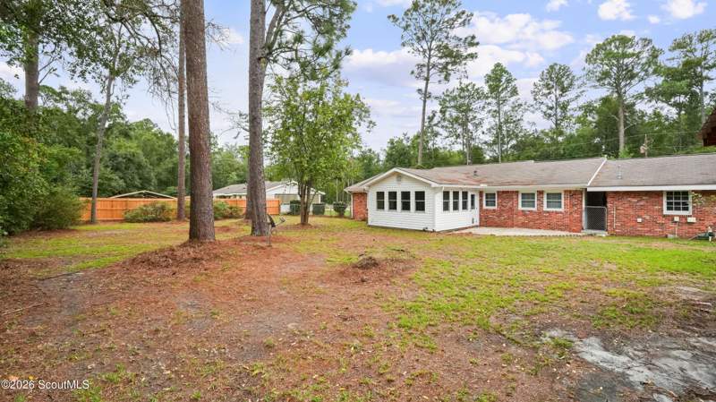 3 bedroom Single Family Residence at 67 Sylvan Drive, Jesup, Jesup — photo 4