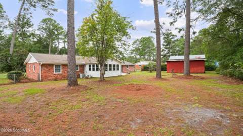 67 Sylvan Drive, Jesup GA - photo 6 of 27