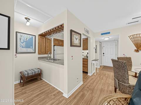 1524 Wood Avenue, St. Simons Island GA - photo 7 of 17