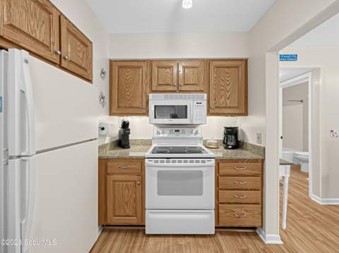 1524 Wood Avenue, St. Simons Island GA - photo 9 of 17