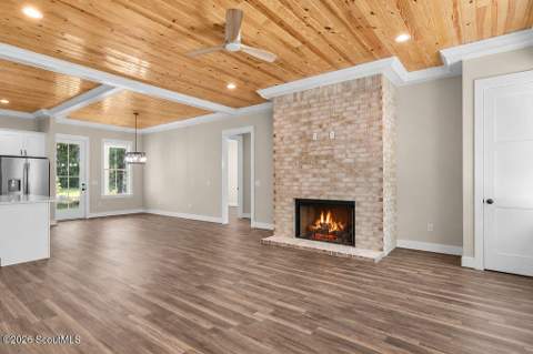 1499 Sapelo Park Drive, Shellman Bluff GA - photo 10 of 67