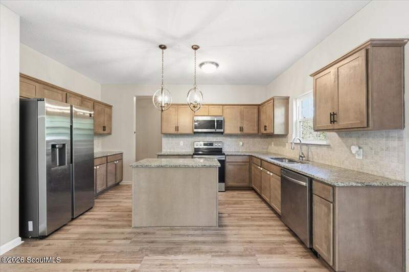 4 bedroom Single Family Residence at 54 Springer Court, Ludowici, Ludowici — photo 4