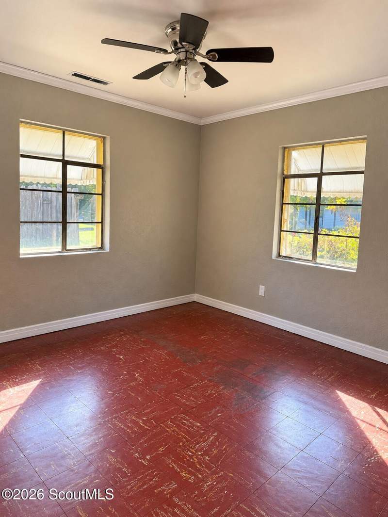 3 bedroom Single Family Residence at 300 Blackwell Street, Waycross, Waycross — photo 4