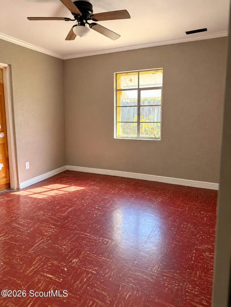 3 bedroom Single Family Residence at 300 Blackwell Street, Waycross, Waycross — photo 5