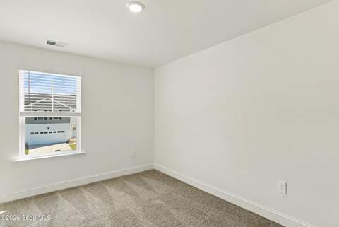 1051 Lakes Boulevard, Brunswick GA - photo 15 of 33