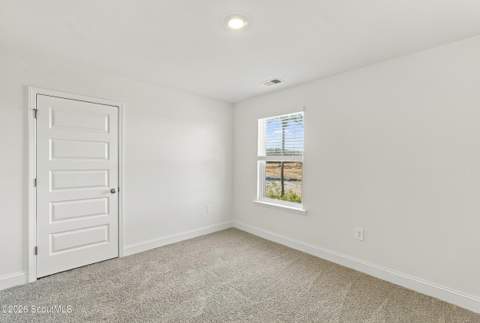 1051 Lakes Boulevard, Brunswick GA - photo 20 of 33