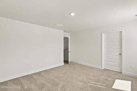 1051 Lakes Boulevard, Brunswick GA - photo 23 of 33