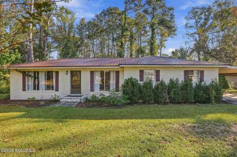 4336 Albany Avenue, home for sale in Waycross 31503