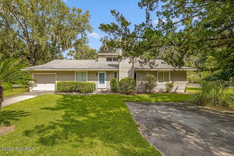 3 bedroom Single Family Residence at 112 Palmetto Court, The Palmettos, St. Simons Island — photo 1