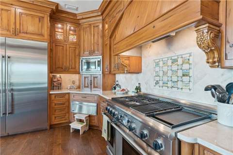 128 Hampton Point Drive, St. Simons Island GA - photo 19 of 76
