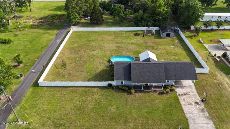 3 bedroom Single Family Residence at 415 Walter Street, Odum, Odum — photo 3