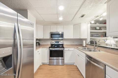 327 Brockinton Marsh, St. Simons Island GA - photo 12 of 56
