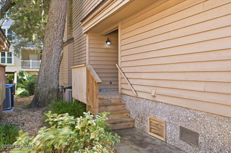 3 bedroom Condominium at 327 Brockinton Marsh, Brockinton Marsh Condos, St. Simons Island — photo 2