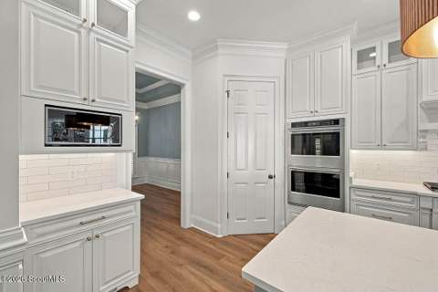 211 Hampton Point Drive, St. Simons Island GA - photo 13 of 53