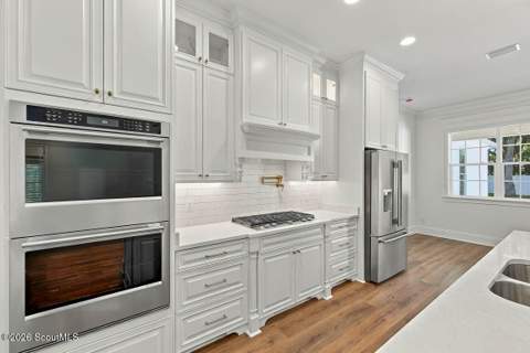 211 Hampton Point Drive, St. Simons Island GA - photo 12 of 53