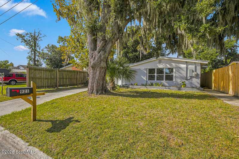 4 bedroom Single Family Residence at 921 Cleburne Street, Dixville, Brunswick — photo 1