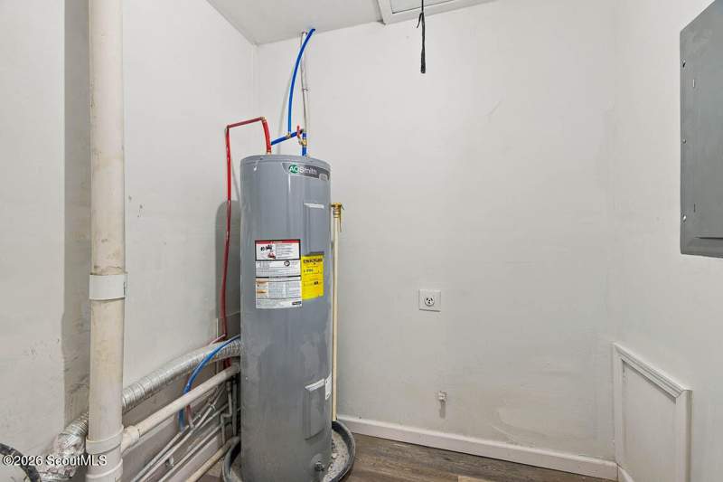 4 bedroom Single Family Residence at 921 Cleburne Street, Dixville, Brunswick — photo 5