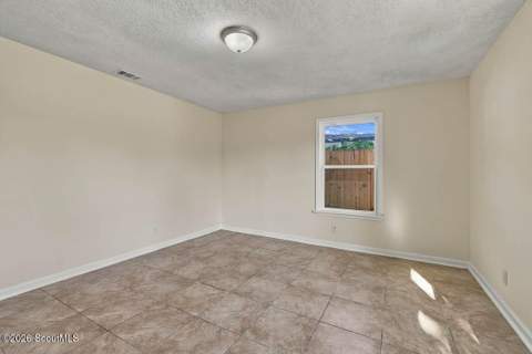 921 Cleburne Street, Brunswick GA - photo 10 of 24