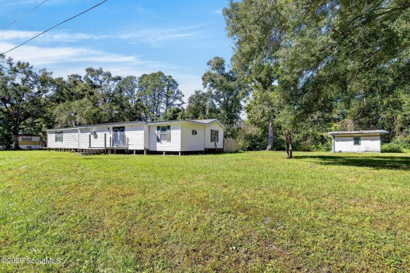 3 bedroom Mobile Home at 1210 Cypress Street, Whispering Pines, Darien — photo 4