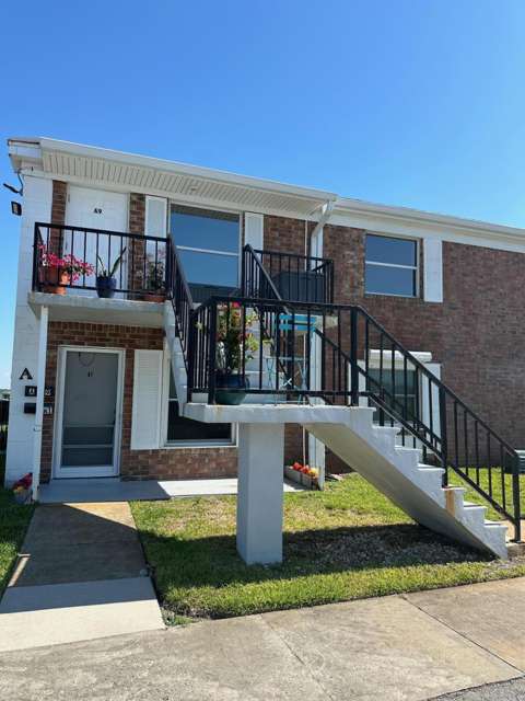 190 E Olmstead Drive #A1, pool for sale in Titusville