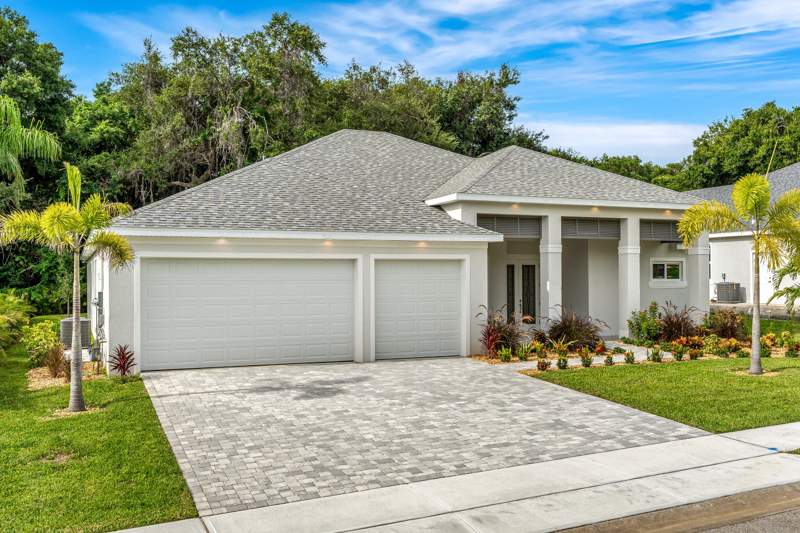 4 bedroom Single Family Residence at 35 Loch Ness Drive, Indian River Walk Subdivision, Rockledge — photo 2