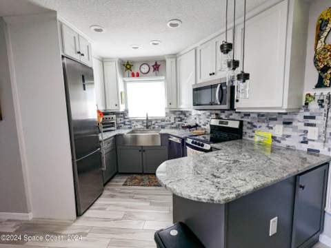 828 E Plantation Drive #A, Titusville FL - photo 16 of 46