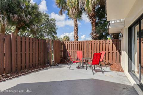 3414 Vista Oaks Circle, Palm Bay FL - photo 6 of 27