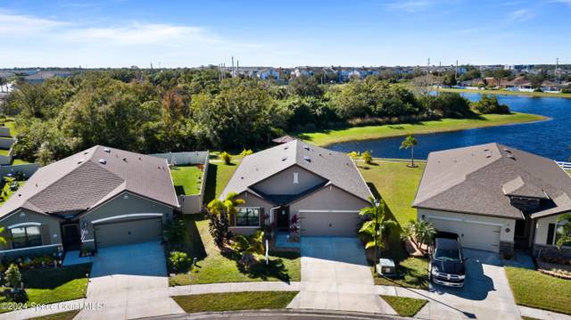 Southampton Lakes