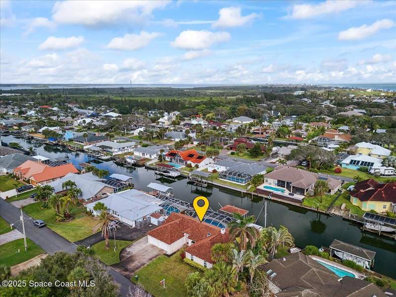 4 bedroom Single Family Residence at 284 Hiawatha Way, Sunnyland Beach, Melbourne Beach — photo 2