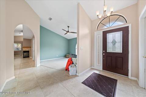 284 Hiawatha Way, Melbourne Beach FL - photo 7 of 45