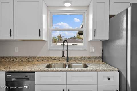 1365 Defender Street, Palm Bay FL - photo 8 of 24
