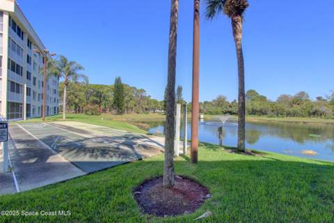 1420 Huntington Lane #2101, Rockledge FL - photo 9 of 38