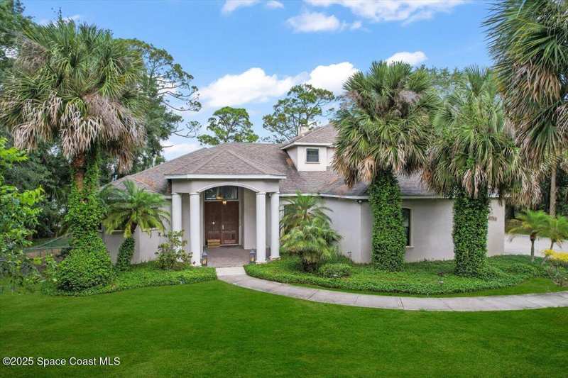 5 bedroom Single Family Residence at 6340 N Highway 1, Cocoa, Cocoa — photo 1