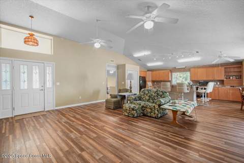 4220 Robins Hill Court, Mims FL - photo 9 of 51